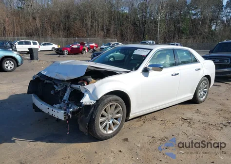 2011 Chrysler 300C z USA, uszkodzony, nr VIN 2C3CA6CT3BH559502